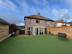 Photo 19- click for photo gallery